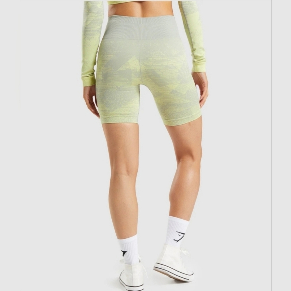 Gymshark adapt seamless shorts - Picture 2 of 9